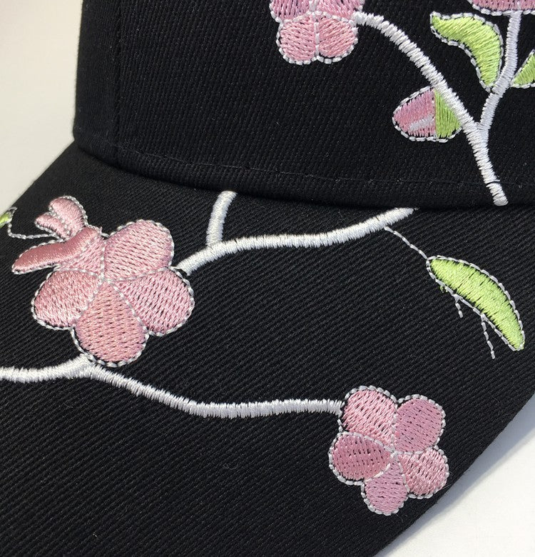 TheCapSpot - Flower Drapped Hat