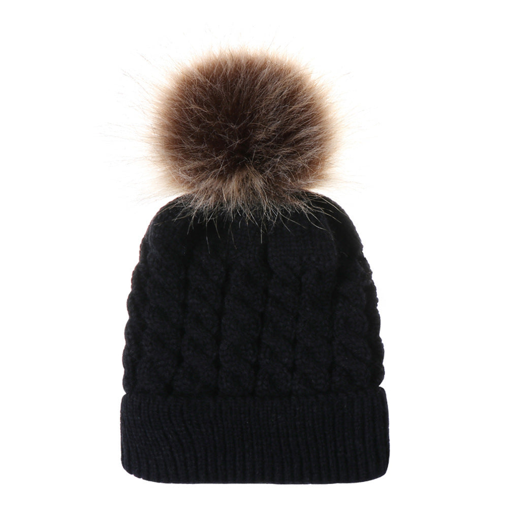 The CapSpot - Autumn and winter ball twist knit hat