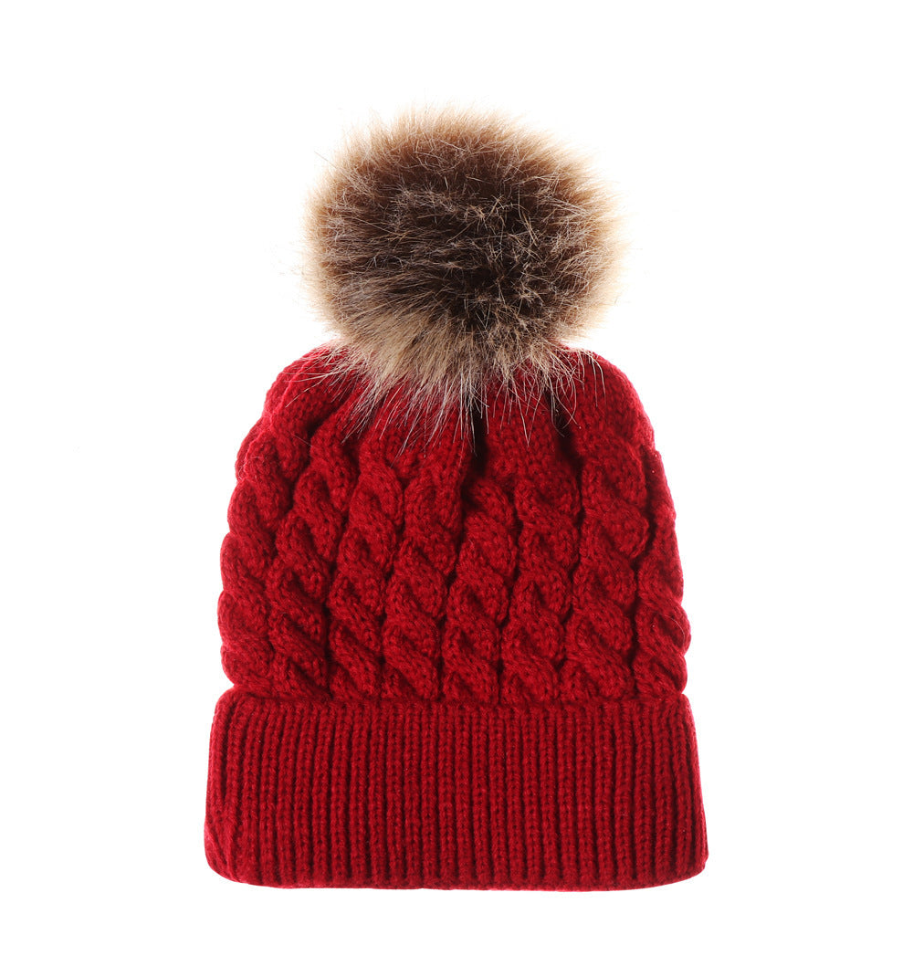 The CapSpot - Autumn and winter ball twist knit hat