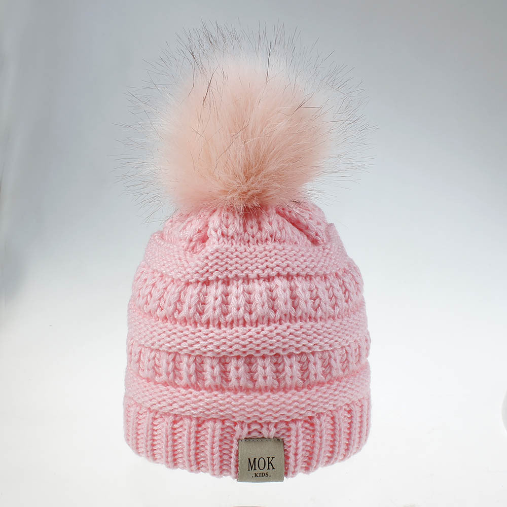 The CapSpot - Knitted Ball Wool