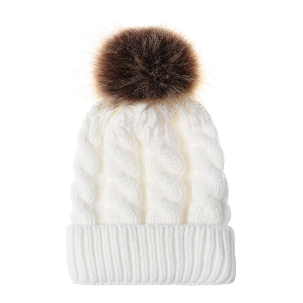 The CapSpot - Autumn and winter ball twist knit hat