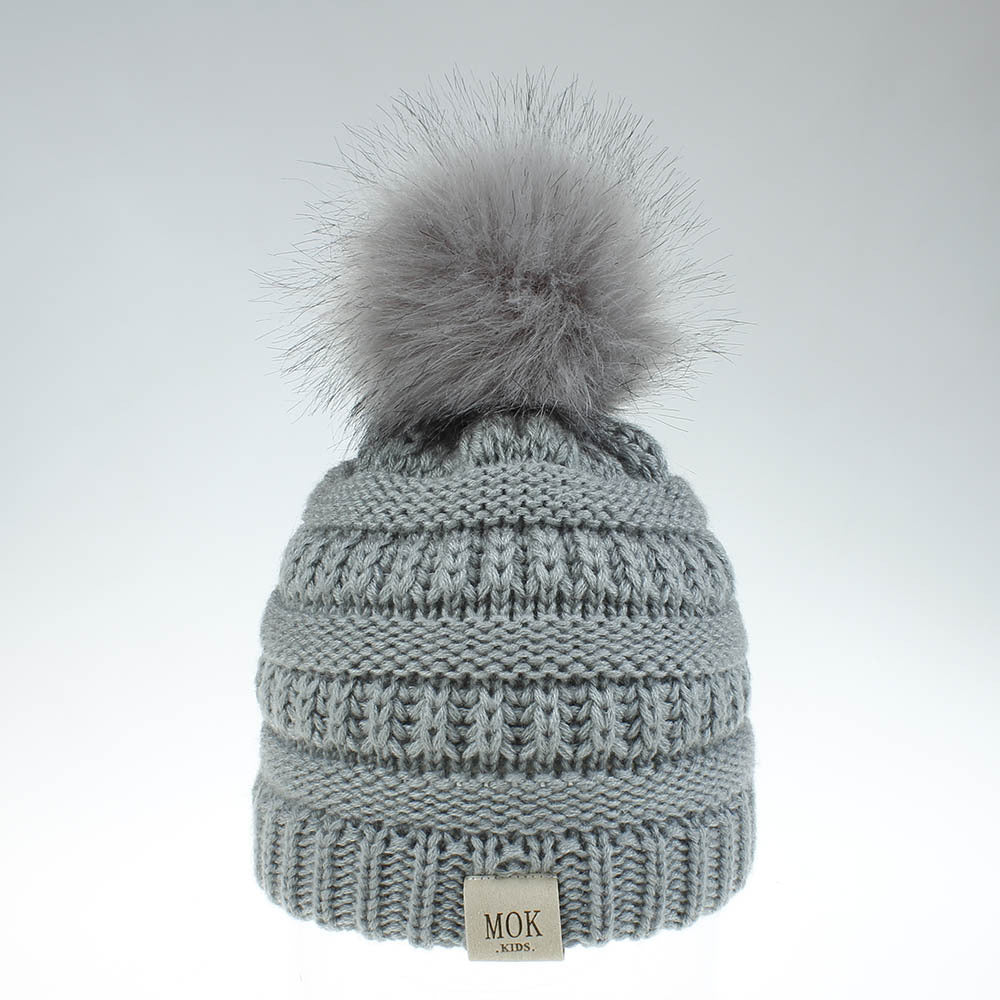 The CapSpot - Knitted Ball Wool