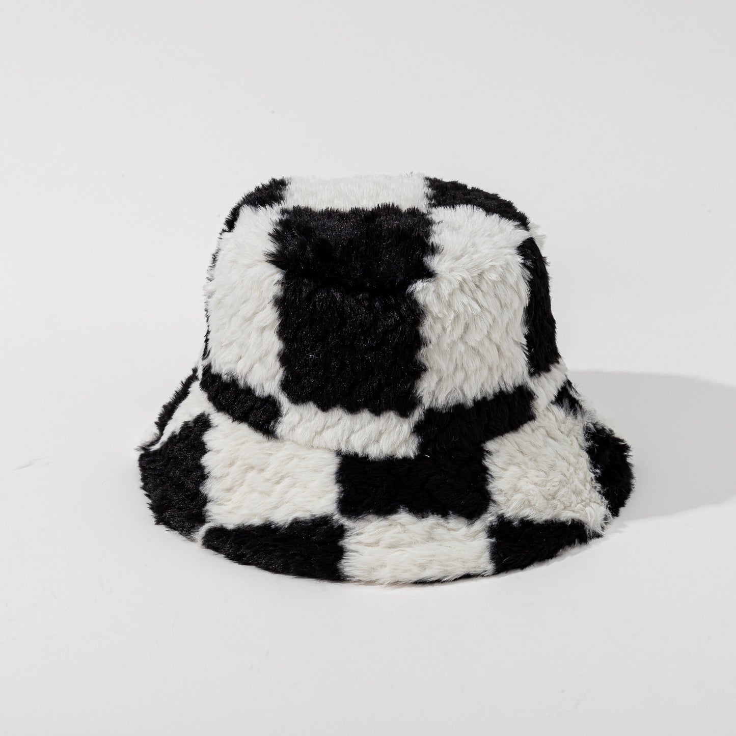 TheCapspot - Square Plaid Plush Bucket Hat