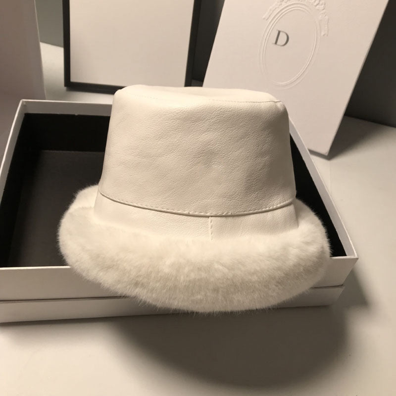TheCapSpot - Leather Plush Hat