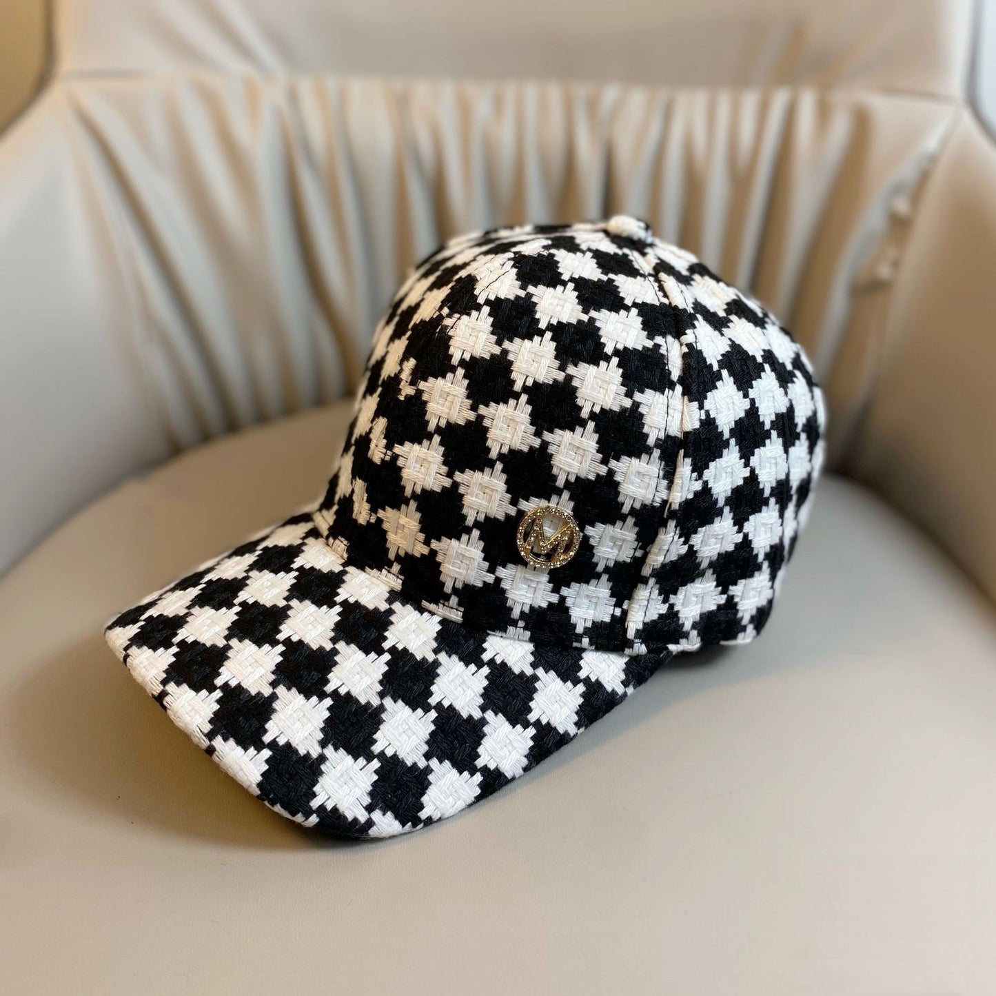 TheCapSpot - Diamond Shaped Hat