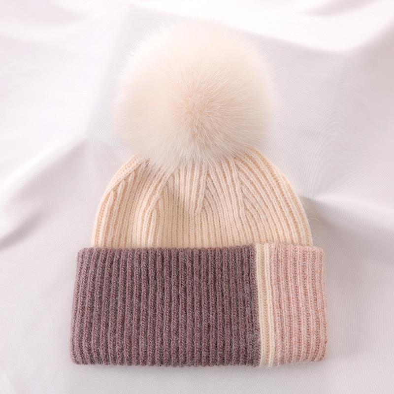 TheCapSpot - Rabbit fur Stocking Cap