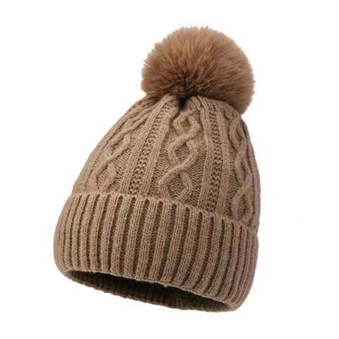 TheCapspot - Fur Ball Pullover