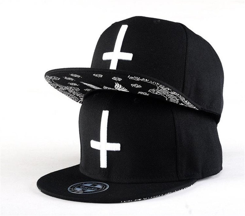 TheCapspot -Cross Pattern Hat