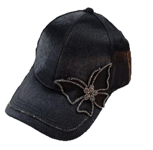 Rhinestone cap with diamonds