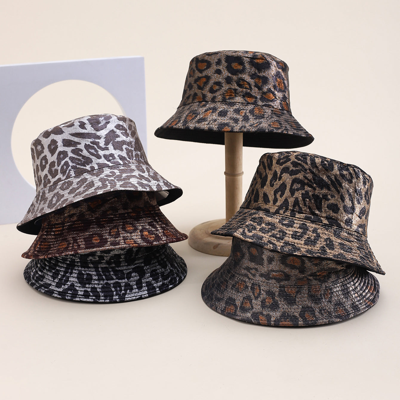 Silverstone Animal Pattern Bucket Hat