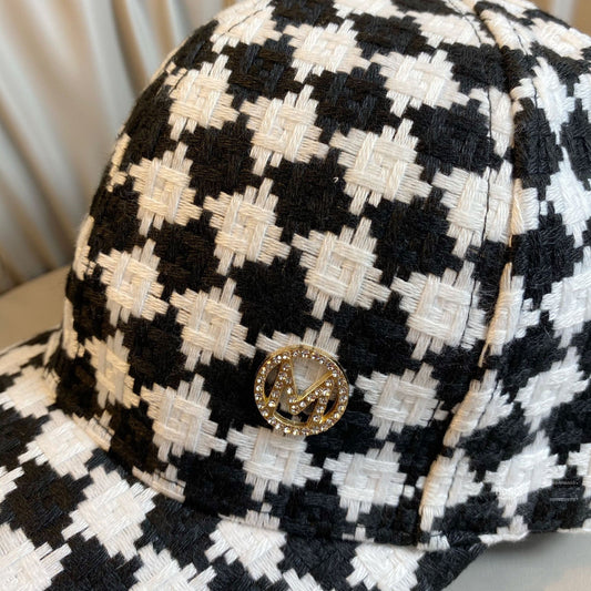 TheCapSpot - Diamond Shaped Hat
