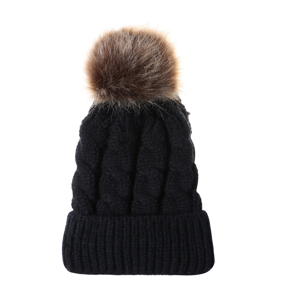 The CapSpot - Autumn and winter ball twist knit hat