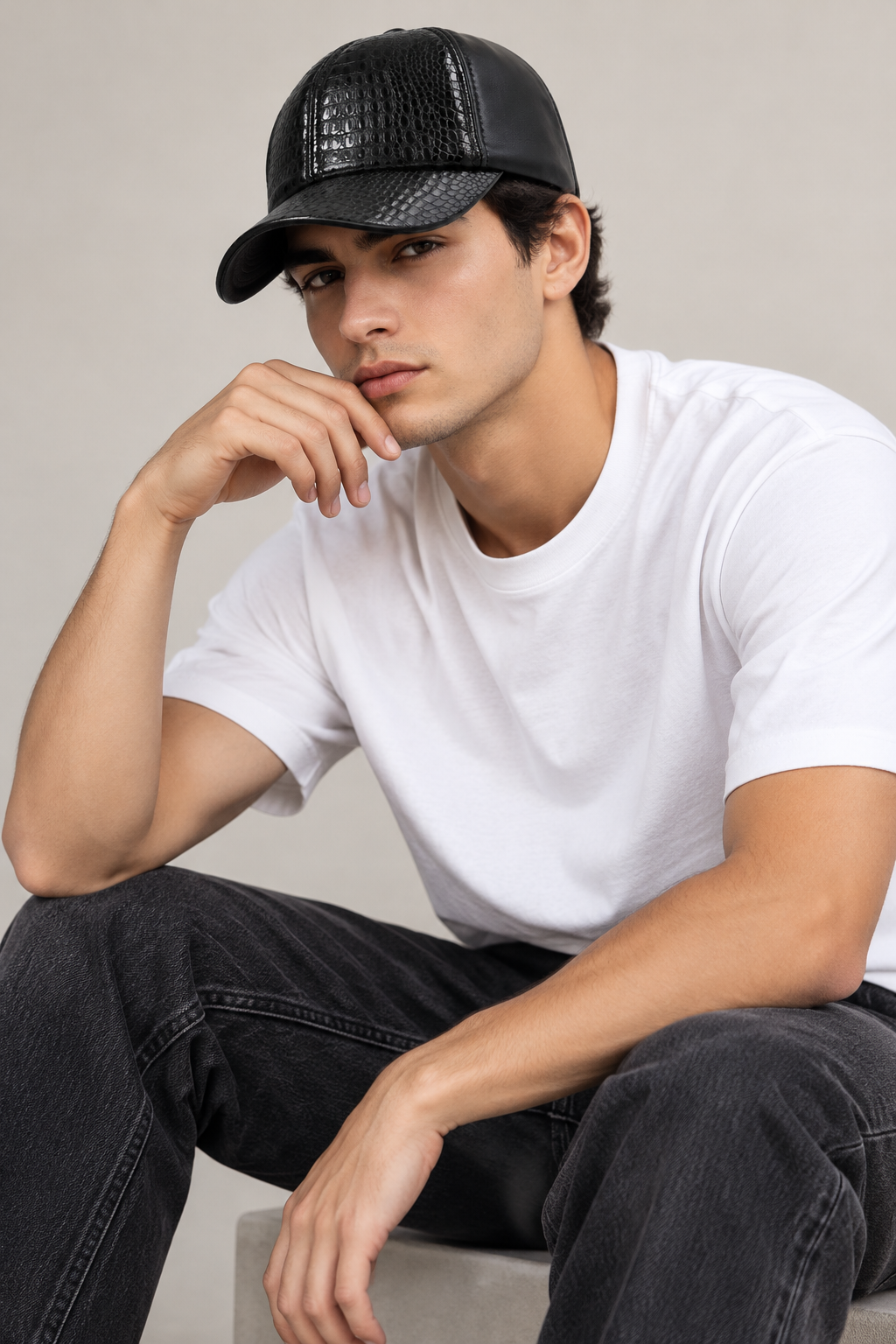 Warren High End Textured  Leather Baseball Cap