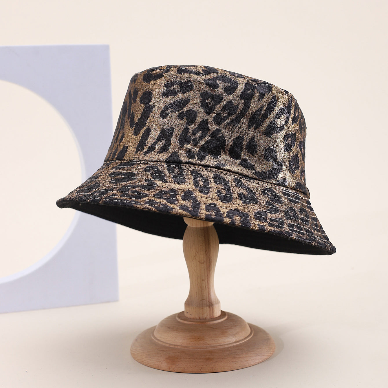 Silverstone Animal Pattern Bucket Hat