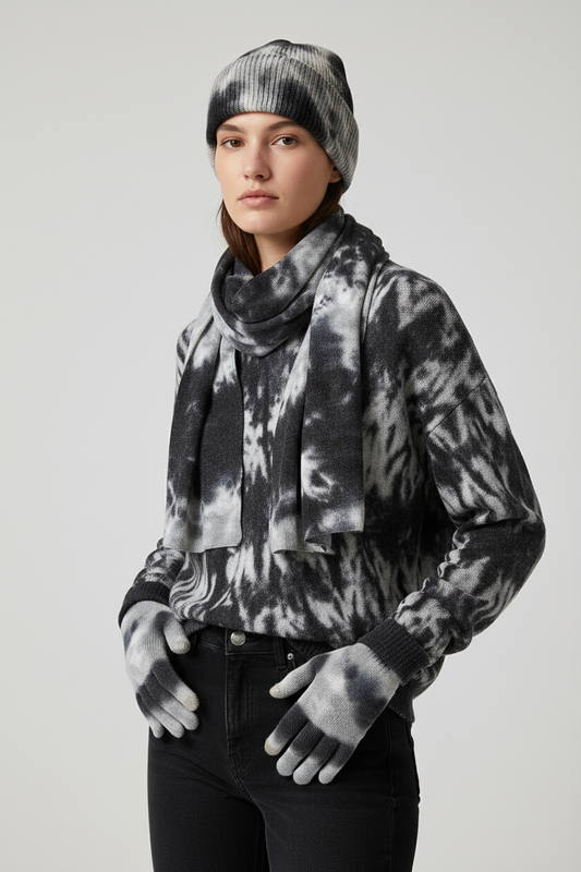 Garfield Knit Hat, Gloves & Scarf Set – Cozy Winter Accessories