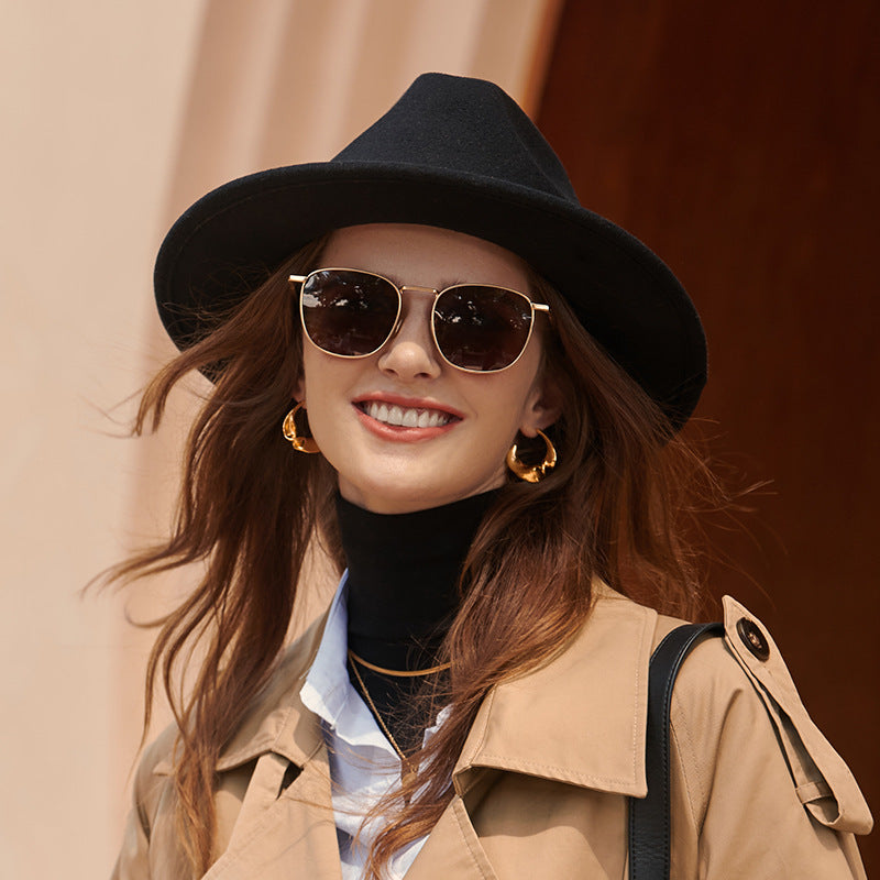 TheCapSpot - Gold chain Fedora Hat